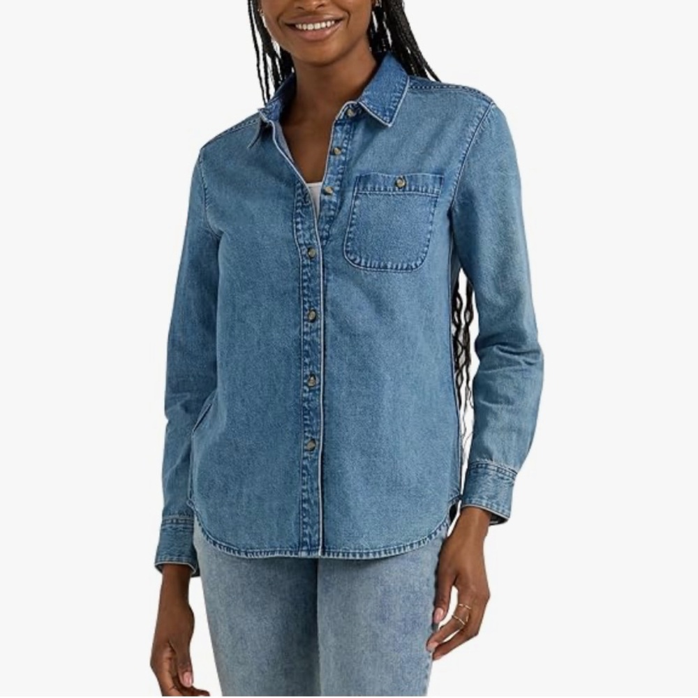 NWT Lee Blue Denim Button-Up Long Sleeve Jean Shirt